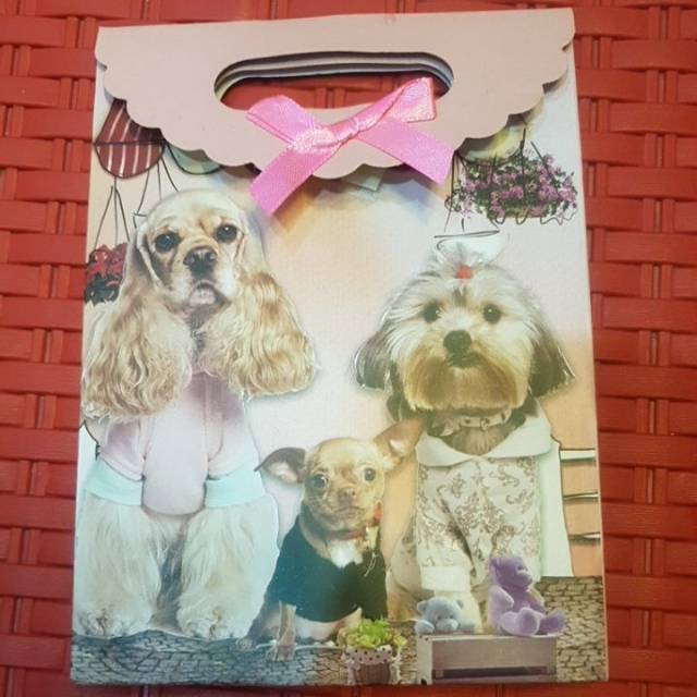 

Paperbag kecil Anjing