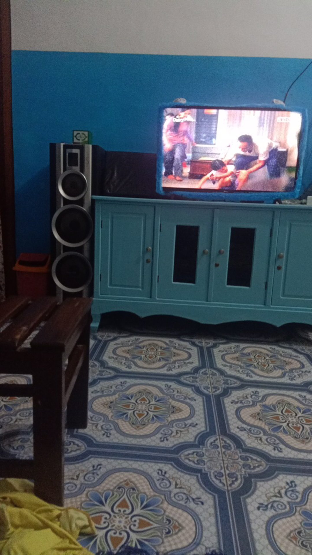 Sprei Batik Carmina King 180x200 - Seprei Seprai Batik Carmina Cemani Kasatriyan Jaladara Pareanom