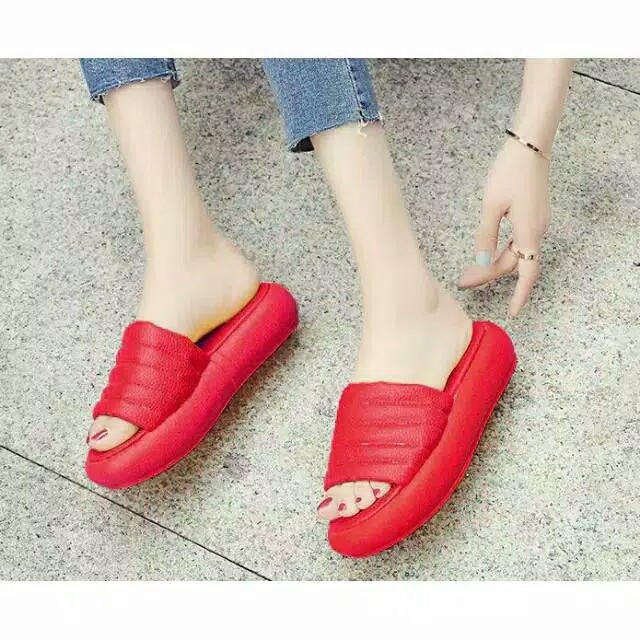 PROMO AHIR TAHUN  SGG 24 Filip Flop wedges bapau New