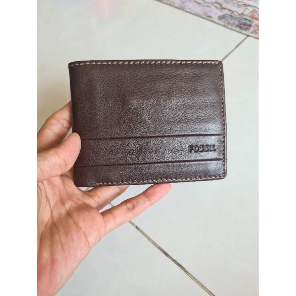 Dompet Pria Fosil Tipe Lufkin Traveler