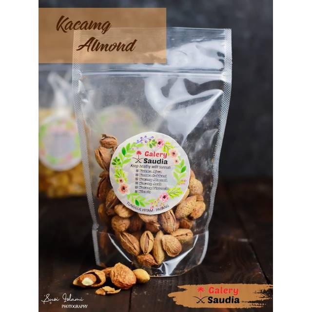 

Kacang Almond Panggang