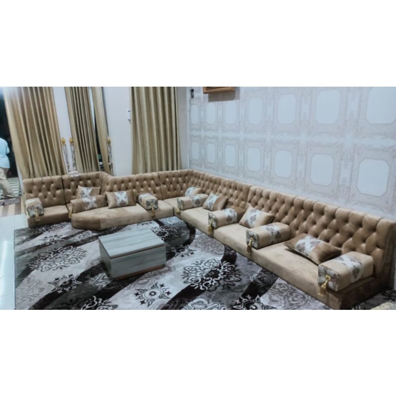 Sofa Lesehan untuk mempercantik ruangan atau cafe