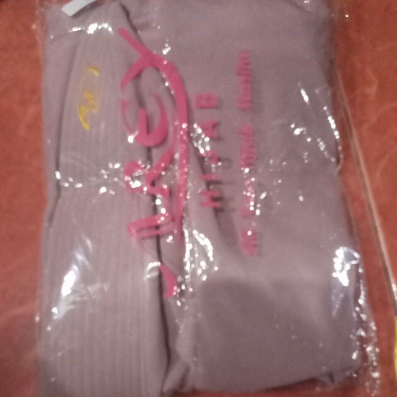 jilbab instan shafel ory by arey-Salem keunguan