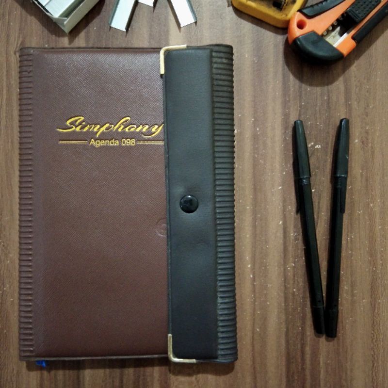 

Note Book Buku Tulis Buku Catatan Buku Agenda SIMPHONY 098 Coklat