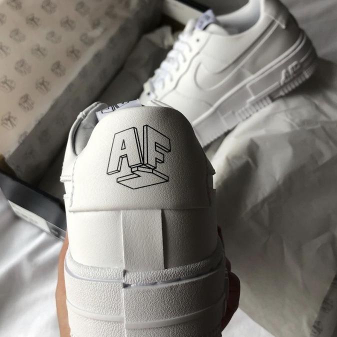 Nike Air Force 1 Pixel Triple White Womens Original Resmi