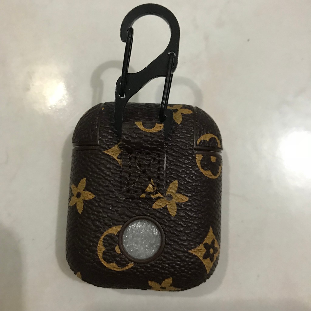 AIRPOD HARD CASE ITALIAN LEATHER iPhone Earpod Branded Bags LV Gucci Burberry Louis Vuitton AIRPODS