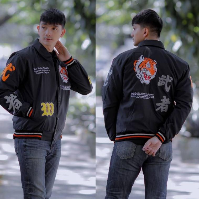 LAK.15Jl22o–  JAKET BASEBALL VARSITY / VARSITY JACKET M L XL / JAKET BOMBER // KAMIKAZE / JAKET BASE