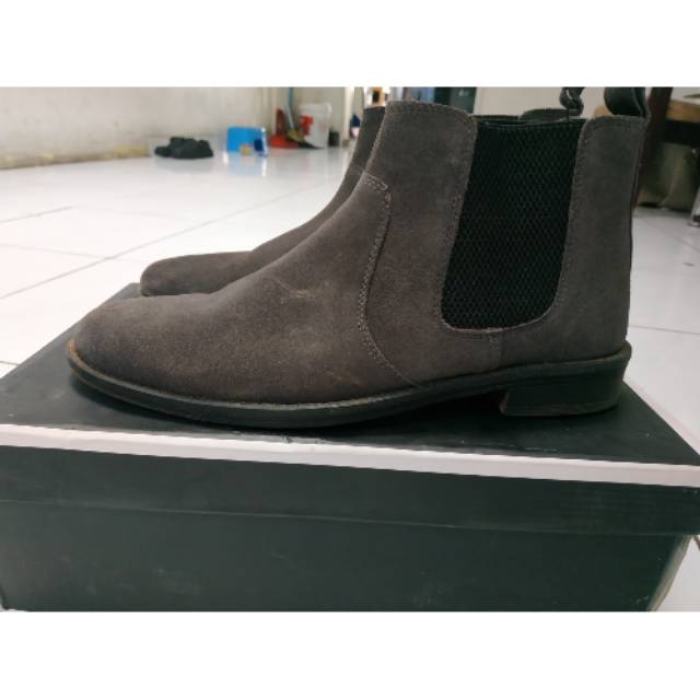 Chelsea boots kondisi second 1x used
