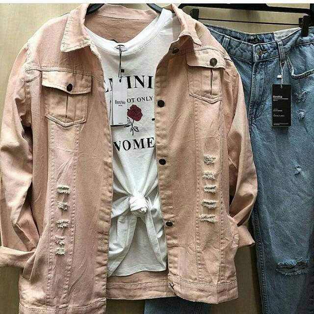 Bershka denim pink jacket/basic and ripped jeans