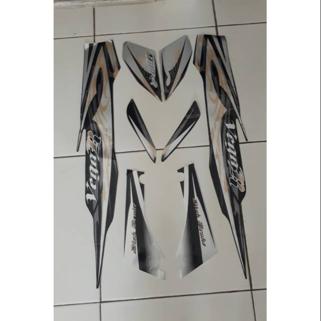 Stiker full body vega r new 2006 2007 silver hitam