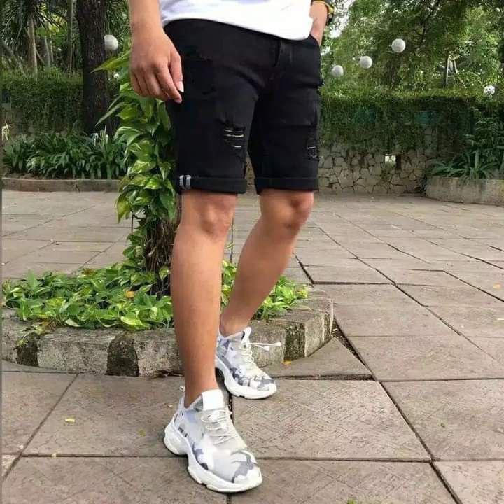 CELANA PENDEK DISTRO // CELANA PENDEK PRIA // CELANA PENDEK JEANS SOBEK TALI KOLOR JINISO 0Celana Pendek // Celana // RAN FASHION STORE