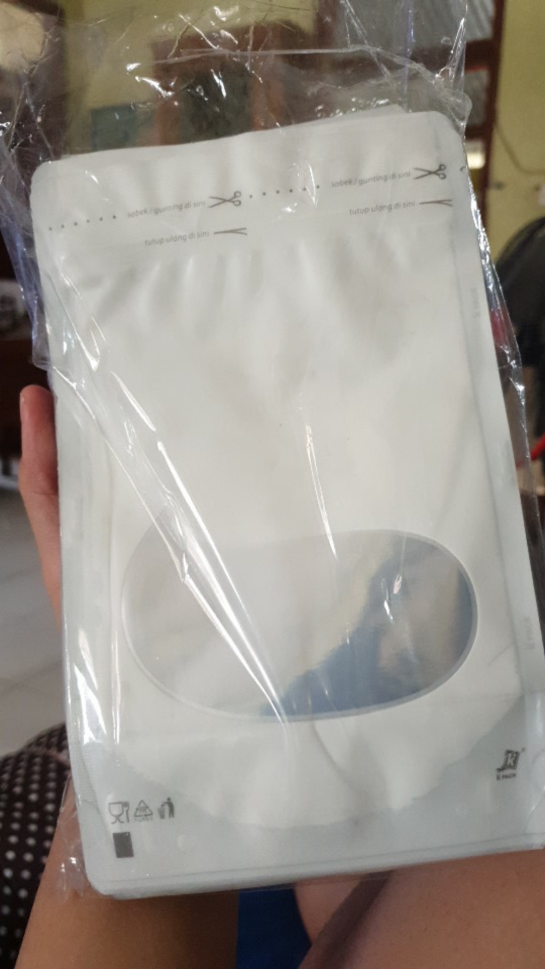 Standing Pouch Transmetz Window Kombinasi 13x20.5 Black Hitam White Putih 250z