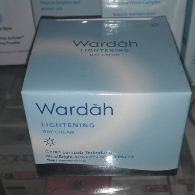 CREAM WARDAH LIGHTENG DAY CREAM(cream siang. 30 G)