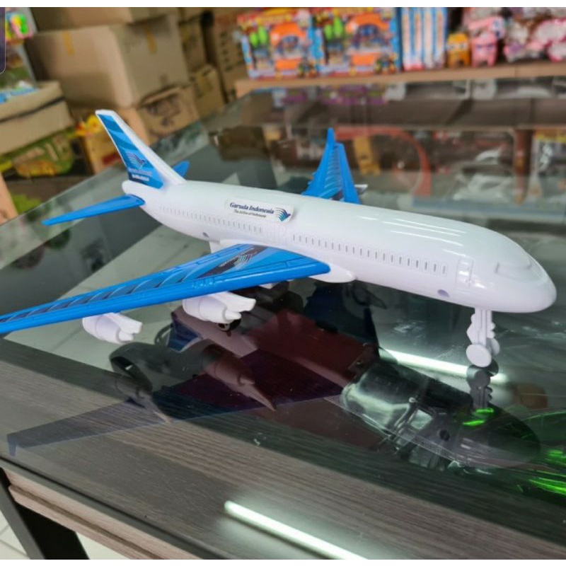 Mainan anak anak pesawat GARUDA,LIONAIR,CITILINK