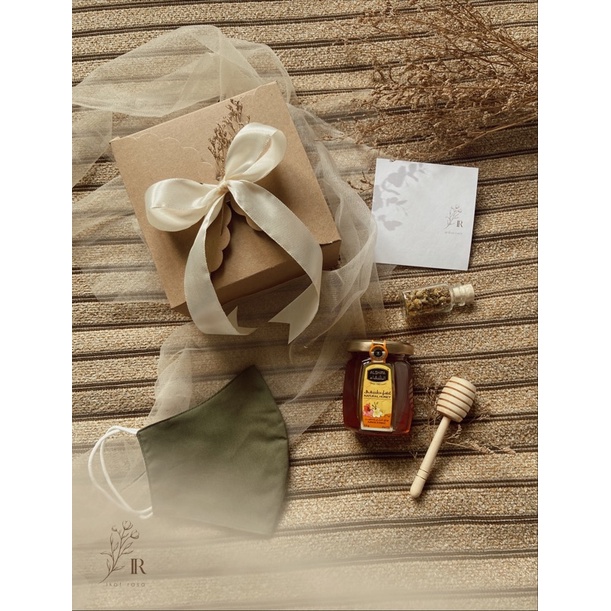 

Hampers New Normal | Gift New Normal | Hampers Madu | Healthy Hampers