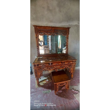 set meja rias altar ukir jati jepara/meja rias ukir/meja rias jepara +kaca meja