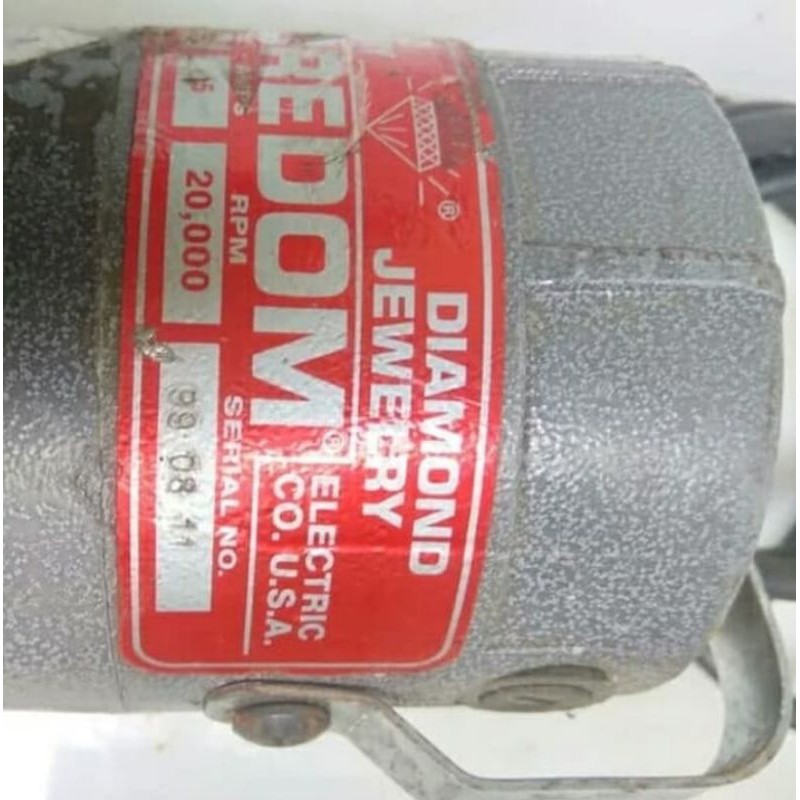 Motor ac atau Dc 220V