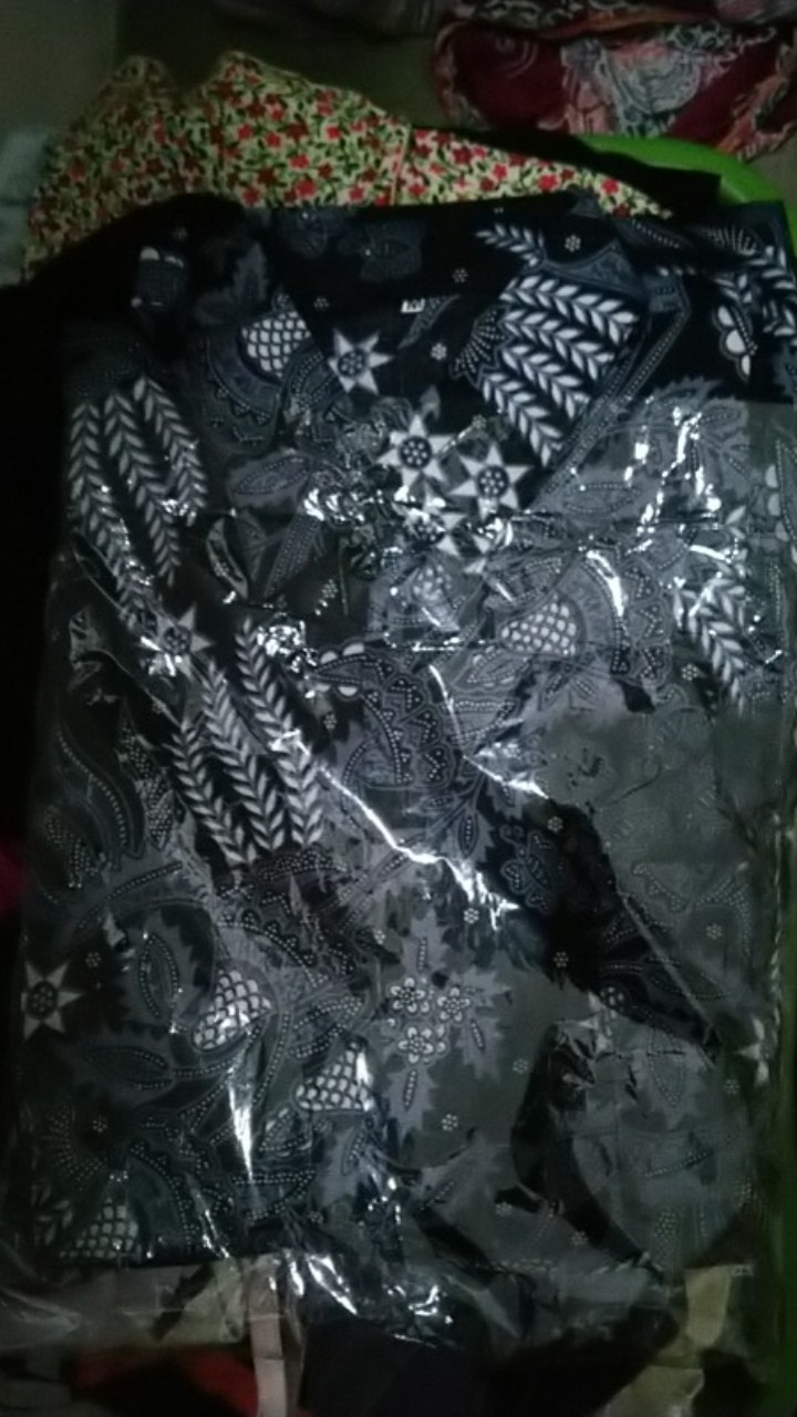 Batik Couple Alisa Set Kebaya Kemeja Batik