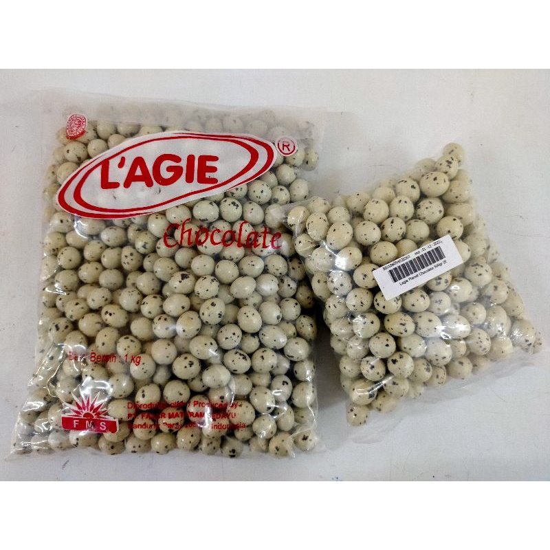 

TERMURAH !! LAGIE PLANET CHOCOLATE 500GR/ COKLAT ISI KACANG