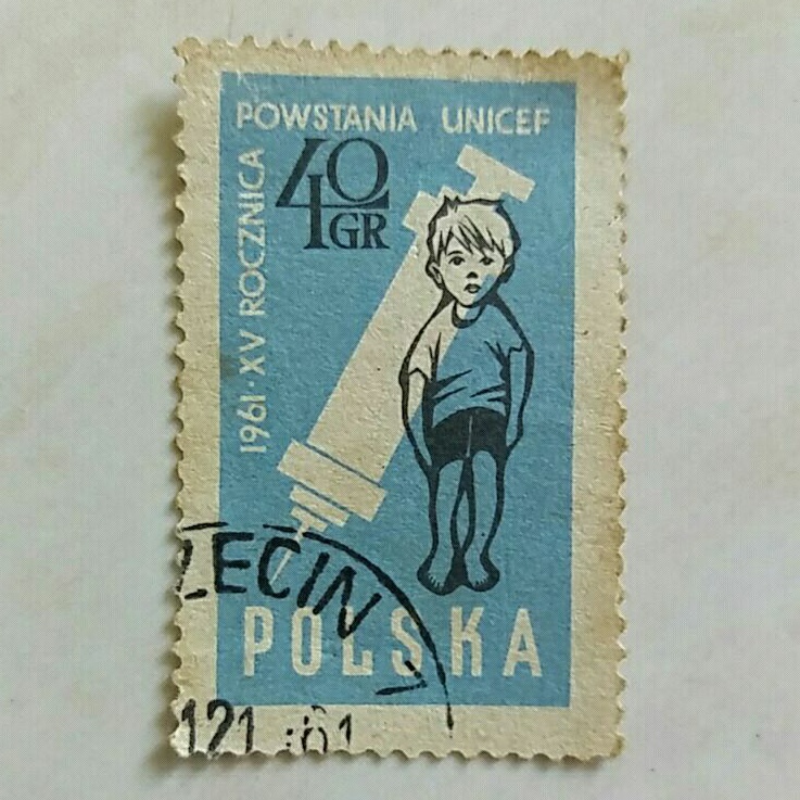 

(AD) Perangko Polandia 1961 UNICEF, 15th Anniversary - Child and Syringe 40 gros Used