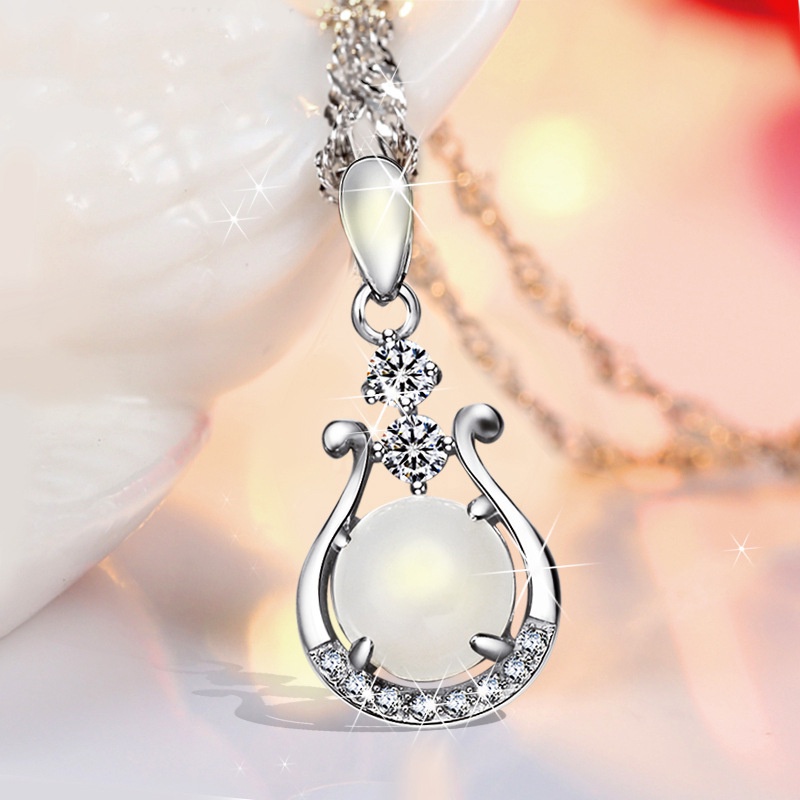 [Ready Stock]Fashion White Crystal Pendant Opal Necklace