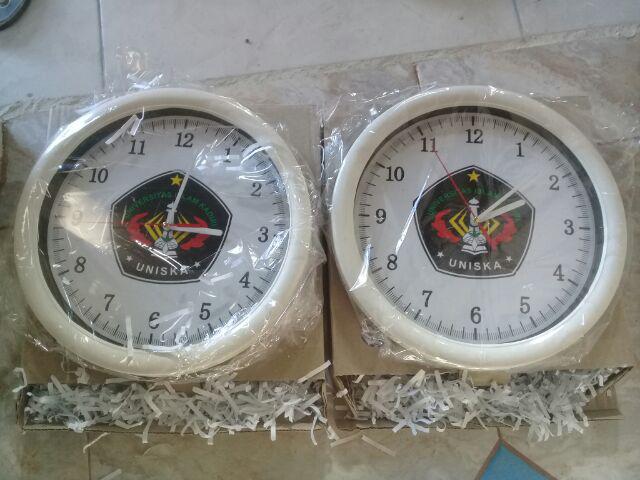 Jam Dinding Custom 1 Foto