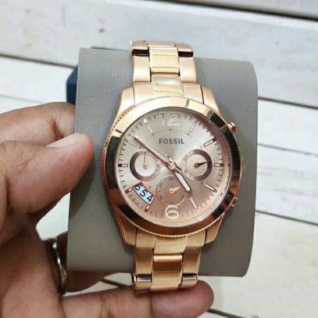 Fossil Watch Boyfriend Gold ES3885 (New Without Tag)