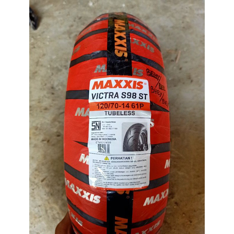 Ban luar motor 120/70-14 Maxxis victra S98 ST