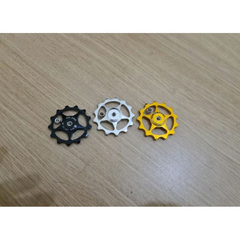 Pulley 13T eta bike alloy alumunium cnc 7075 pully 13 T roda MEROCA sealed bearing puly puley sepeda bisa rd shimano roadbike mtb road bike seli folding bike