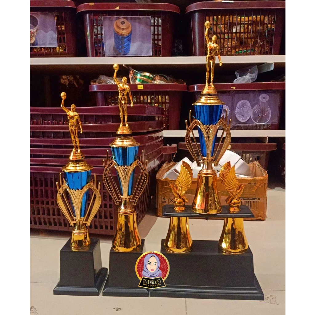 PIALA KAKI DUA SET JUARA 123 VOLLY FUTSAL SEPAKBOLA BASKET BADMINTON TENIS MEJA