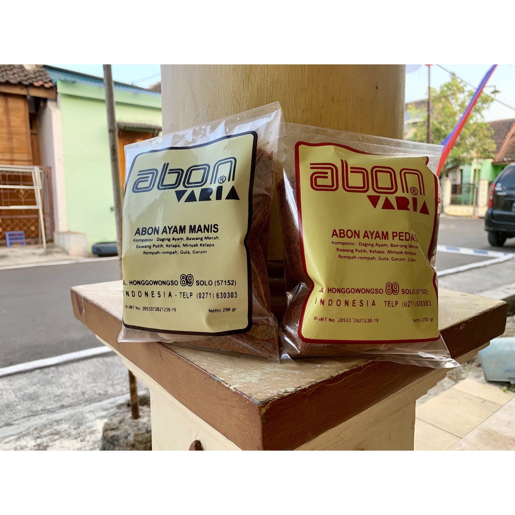 

Abon VARIA Solo Ayam Manis dan Pedas 250 gram
