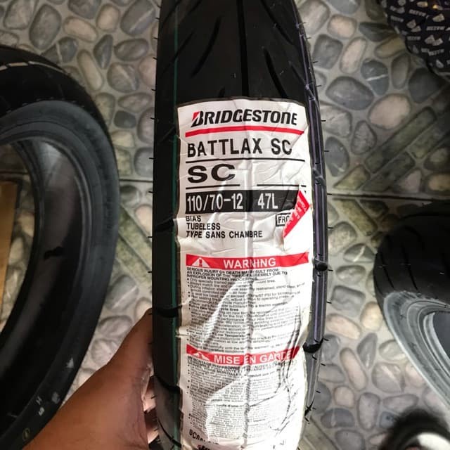 Ban Battlax SC 110 70 Ring 12 Ban Bridgestone Battlax SC 110 70