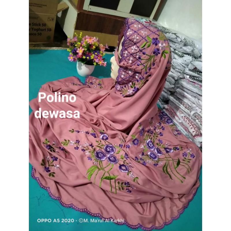 mukena polino warna