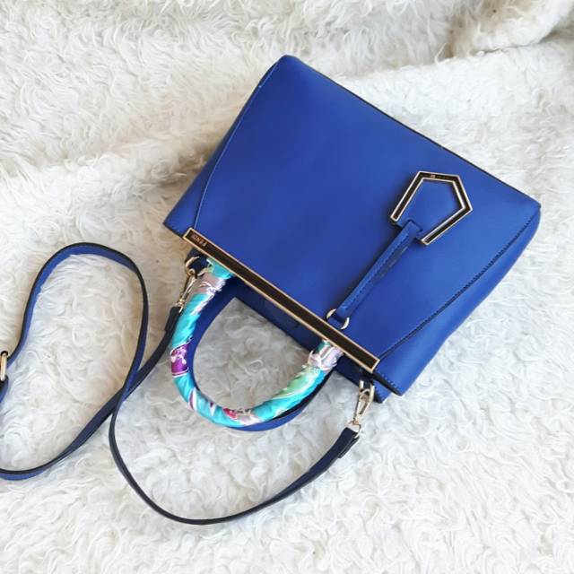 Fendi 2jours / tas fendi 2 jour / fendi 2jour