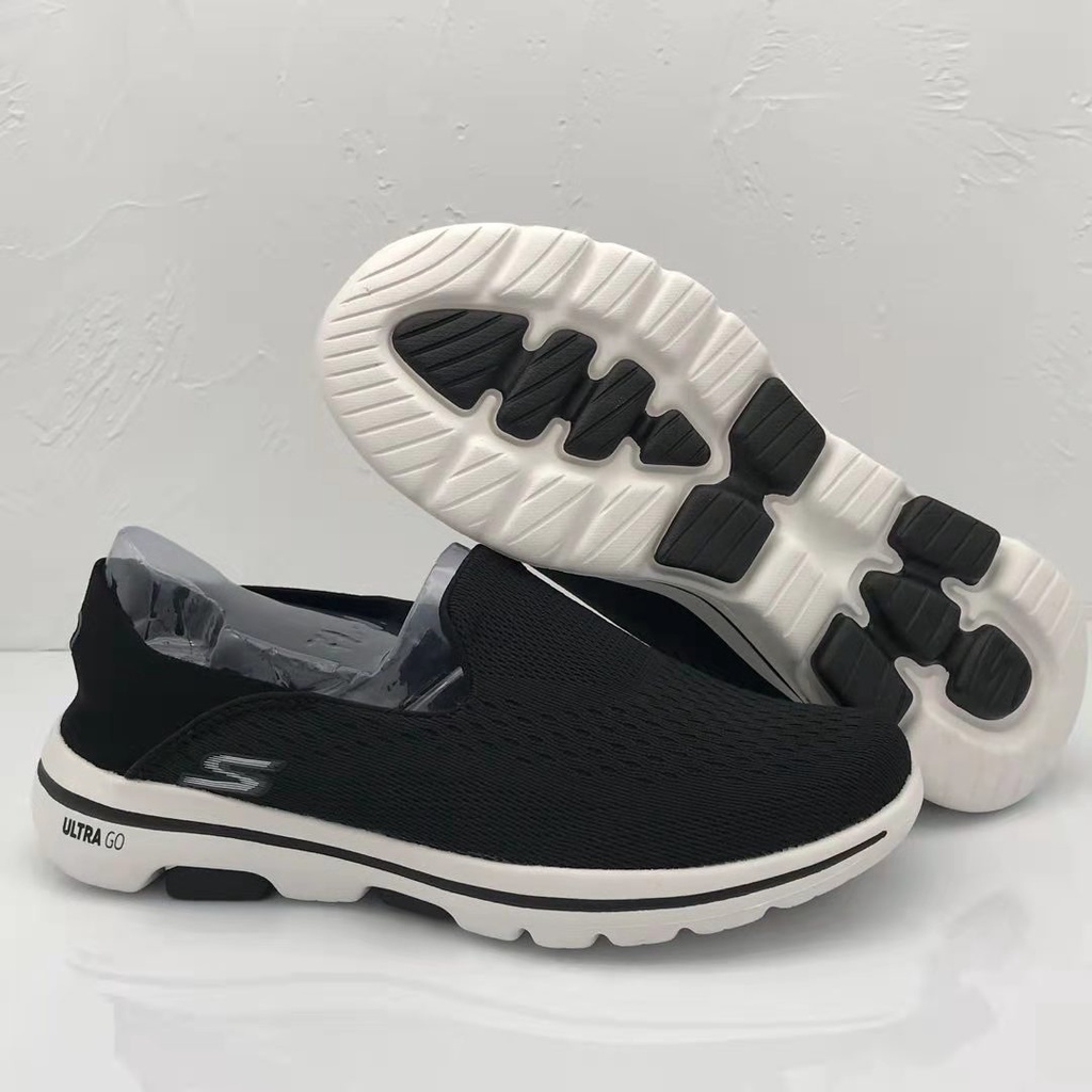 SKECHERS kasual sepatu casual sepatu pria hitam  slip on cowok  rajut pria shoes