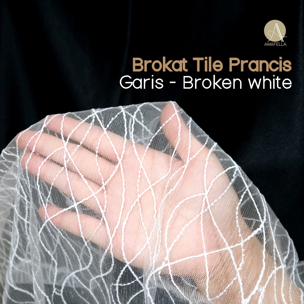 1/2 meter Kain Brokat Tile Prancis Bahan Kebaya Motif Garis Warna Broken White