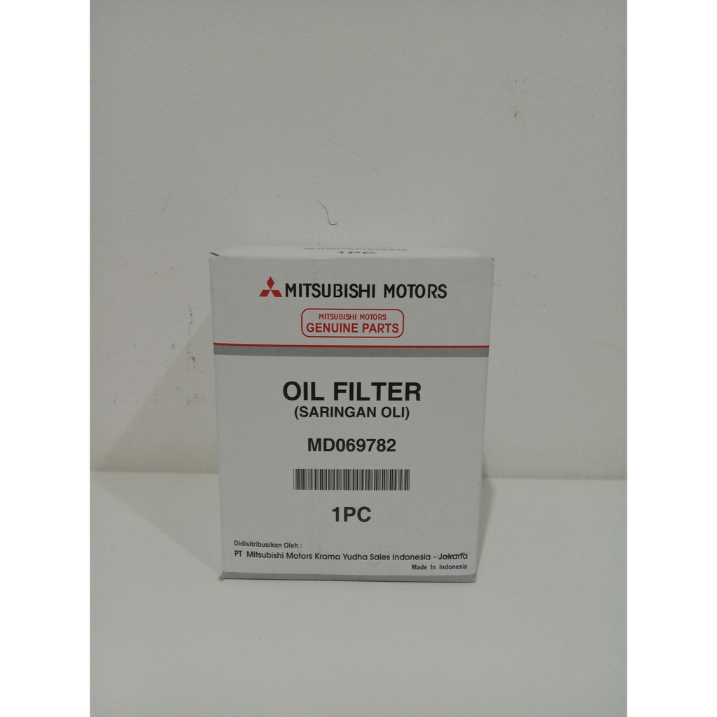 Filter Oli / Saringan Oli / Oil Filter Mitsubishi L-300 Disel MD069782