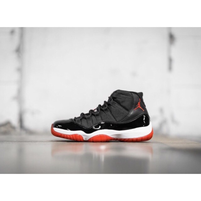 harga sepatu jordan 11 original