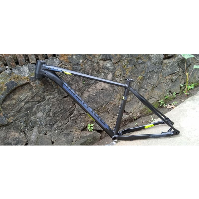 Frame polygon xtrada 8