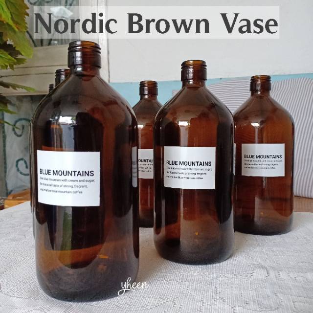 Nordic Brown Vase / Vas Kaca Botol Coklat