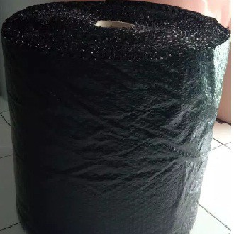 

BUBBLE WRAP HITAM UKURAN 50CM*50M