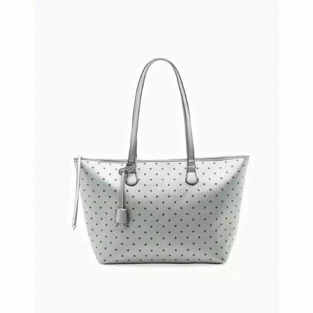 Tas Shopper bag Leather Stradivarius