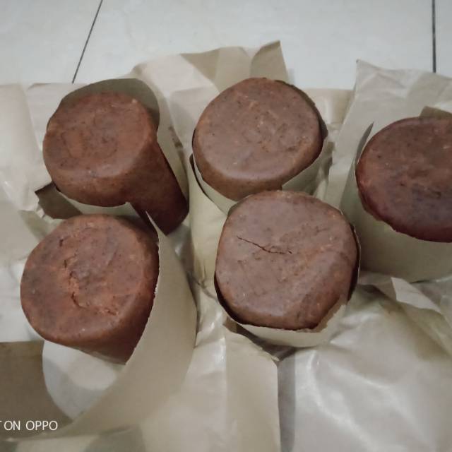 

Terasi puger asli,,1 kilo,,,beli 5 kilo ada potongan 5000 per kiloy,,,,,selalu ready