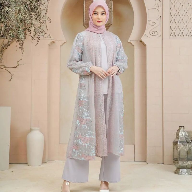 Cheryl outer by Heaven Lights