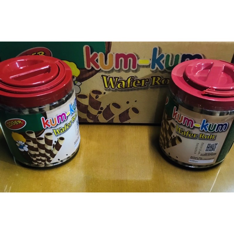 

Astor EKONOMIS Wafer Roll KUM KUM isi 6 Toples