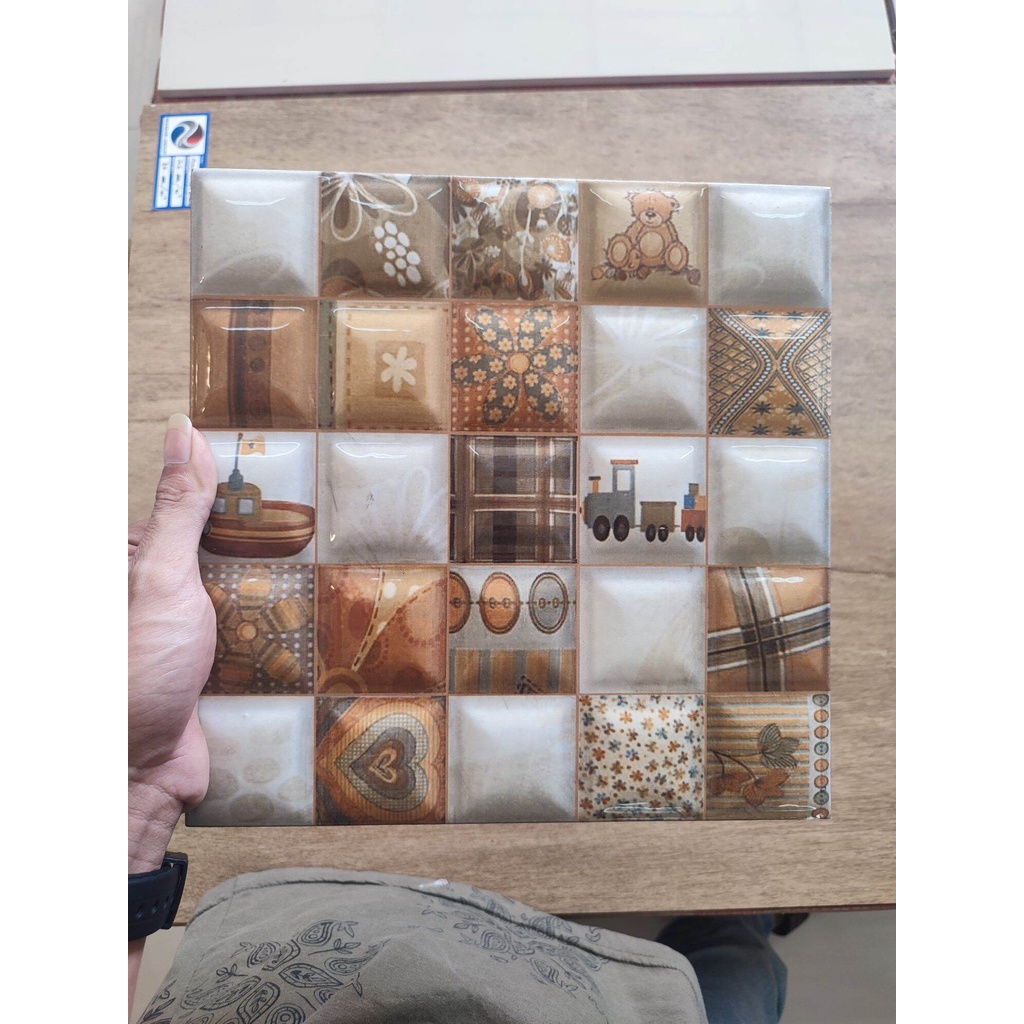 Keramik lantai 25x25 FS 2506 Nero brown / Centro / embos