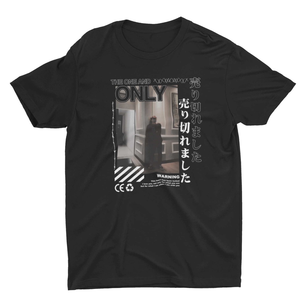 BAJU KAOS SABLON FOTO AESTHETIC wanted STREETWEAR BUCIN LANGSUNG JADI CUSTOM PRIA WANITA SATUAN MURA