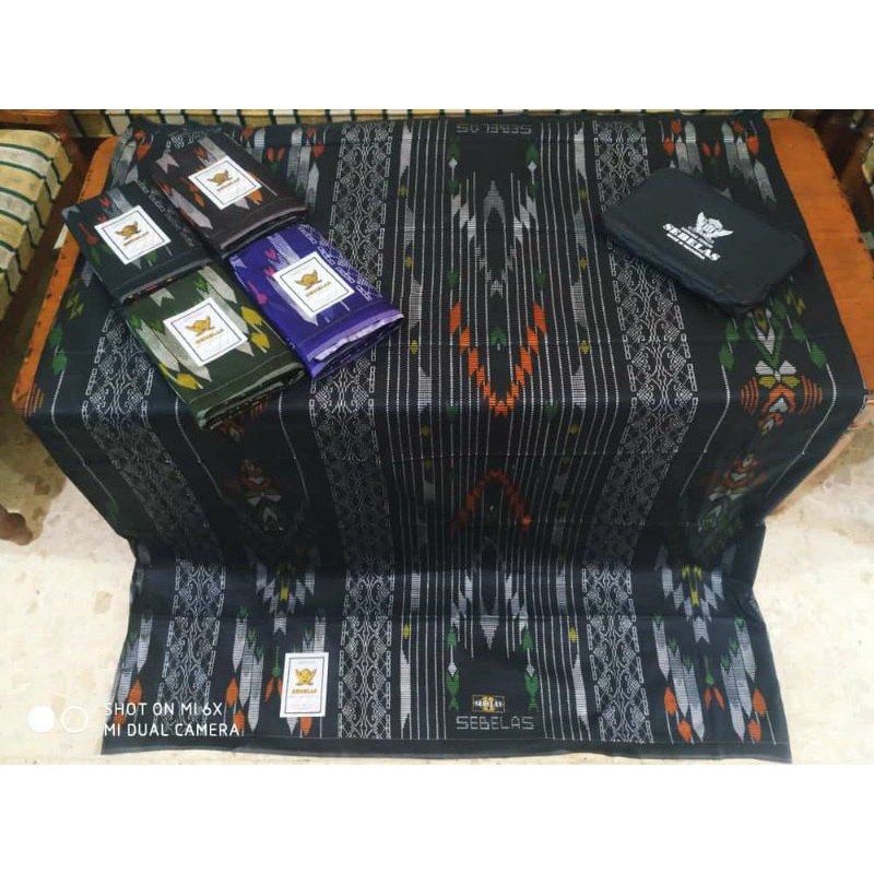 Sarung sebelas rayon