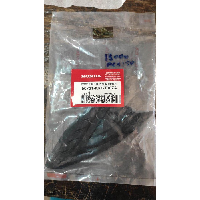 cover pijakan belakang dalam kanan pcx 150 ori