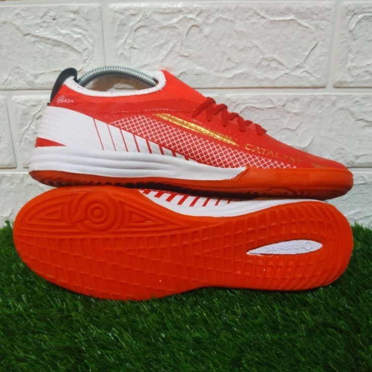 Sepatu Futsal Ortuseight Catalyst Liberte Komponen Excelon